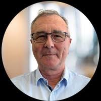 60+ perfiles de «Broit»