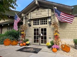 Starved Rock Lodge and Conference Center | Heritage Corridor Destinations -  Venue