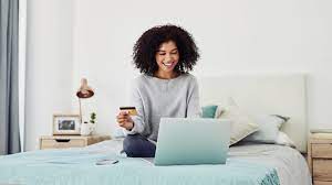 Visa has partnered with cryptocurrency startup blockfi to offer the first rewards credit card that pays out in bitcoin rather than cash, but is it worth cardholders earn 1.5% cash back on all purchases that will automatically be converted to bitcoin and placed into a blockfi account every month. Visa Backs First Credit Card To Offer Bitcoin Rewards