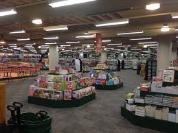 Visit To Jarir Bookstore Riyadh Saudi Arabia Photos Saudi Arabia Photos Riyadh Riyadh Saudi Arabia