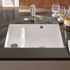 Villeroy Boch Subway Xu Unterbauspule Aus Keramik Inklusive Ablaufgarnitur Mit Excenterbetatigung In Ed Kuche Spulbecken Kuche Waschbecken Spulbecken Design