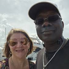 Who is a good hairdresser for blonde hair in St Augustine?