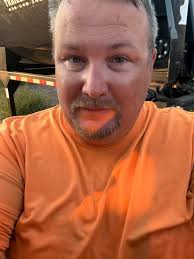 Hi everyone, my name is Aaron and I'm an addict...... 😟