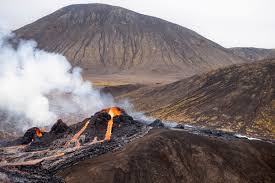 Eruption were a british disco, r&b and soul recording act in the 1970s and 1980s. Icelandic Volcano Subsiding After First Eruption In 900 Years Volcanoes News Al Jazeera