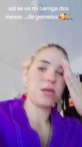 embarazo de gemelos dos meses
