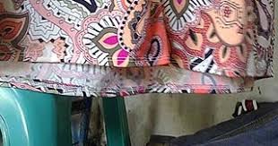 Jika dilakukan setiap hari, cara mengatasi gagap ini, bisa membantu untuk berbicara lebih lancar.misalnya, bersuara lantang ketika membaca buku. Cara Mengatasi Gamis Kepanjangan Model Hijab Terbaru