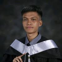 1200+ (na) “Aarón Paul” profile