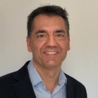 70+ "Esquerra" profiles