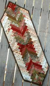 Table Runner Patterns Free Online Table Runners And Cushions Christmas Braid Table Runn Table Runner Pattern Christmas Table Runner Quilted Table Runners