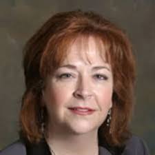 Holly Longstreet's Instagram, Twitter & Facebook