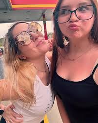 Amanda Harnish's Instagram, Twitter & Facebook