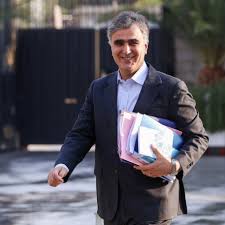 محمدرضا فرزین، رئیس پیشین بانک مرکزی، دستیار ویژه اقتصادی پزشکیان شد
