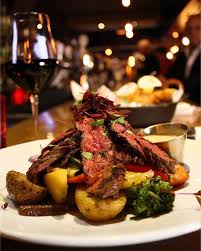 Notre Bavette De Boeuf Servie Avec Beurre Maitre D Hotel Et Legumes Du Jour Food Cooking Gourmet