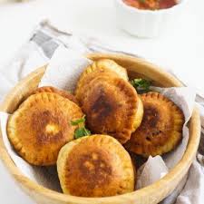 Venezuelan Pastelitos Andinos Meat Empanadas Recipe Recipes Empanadas Party Snack Food