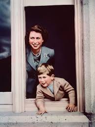 Photos, family details, video, latest news 2021 on zoomboola. Prinz George Fenster Foto Mit Tradition Prinzessin Elizabeth Elizabeth Ii Prinz George
