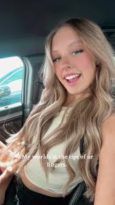 Amber Cochrane's Instagram, Twitter & Facebook