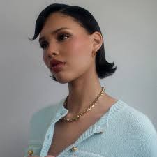 19 "Cool Mom" Haircuts You'll Actually Want to Copy