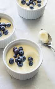 Lemon Posset With Berries This Classic English Specialty Transforms Cream Sugar And Lemon Into A Lush Pudding Fancy Desserts Easy Sweets Lemon Posset Recipe