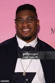 24 Dashon Goldson Headshot Stock Photos, High-Res Pictures, and Images