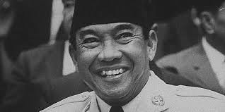 Raden soekemi bertemu dengan ida ayu ketika dia mengajar. Catatan Medis Hari Hari Terakhir Soekarno Merdeka Com