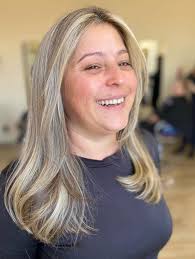 Morena iluminada ✨ tom doce de leite #morenailuminadas #mechas