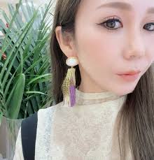 to the blue sky pierce