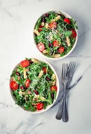 Una ricetta del riciclo perché i nostri avi quando facevano il pane la preparavano con i ritagli di impasto avanzato. Tonno Sott Olio 2 Ricette A Confronto Frantoio Scalia