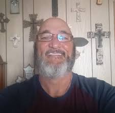 Can someone identify this waffle iron?