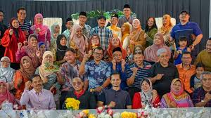 Berikut dikongsikan maklumat penting dan panduan berkaitan permohonan akademi laut malaysia (alam) 2020. Eyman Sulaiman On Twitter Bersama Sahabat Sahabat Warga Akademi Motivator Profesional Malaysia Ym Prof Dato Dr Syed Ahmad Bin Syed Samsuddin Al Saggof Dan 2 Pasang Pengantin Https T Co Lr8xawnhy6