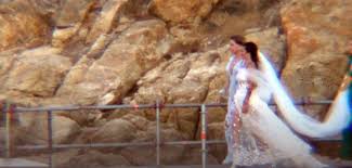 Ο γάμος με τον άνδρα της ζωής της. Eikones Apo Ton Gamo Ths Eriettas Koyrkoyloy Latsh Sth Mykono