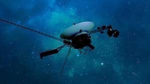 Voyager 1 Rekor Kırıyor: Dünya'dan Bir Işık Günü Uzaklığa Ne Demek?