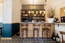 Groupon ha verificato che l'utente è realmente stato da da oio a casa mia. Roma Riapre Da Oio Storica Trattoria Del Quartiere Testaccio Mangiaebevi