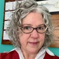 Linda Meyer's Instagram, Twitter & Facebook