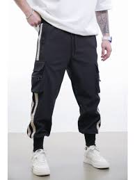 Černé cargo fit tepláky FREEZE