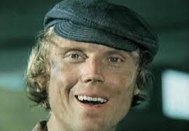 По данным сми, причиной смерти стал коронавирус. 2xzpwgfptwt7gm