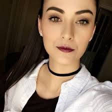 Molly Lundquist's Instagram, Twitter & Facebook