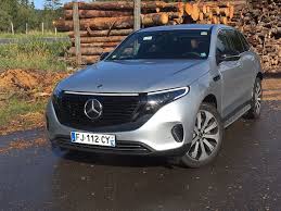 Auto Union Essai Mercedes Eqc 400 1886 Dynamique Electrique Mercedes Audi Sq5 Moteur Electrique