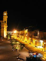 Canicattini Bagni Janiattini In Siciliano E Un Comune Italiano Di 7 355 Abitanti Della Provincia Di Siracusa In Sicilia Il Suo Nome Deriva Da Sicilia Italia