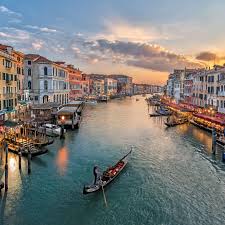 All rights belong to their respective owners. What To Know About Gondola Rides In Venice Italy
