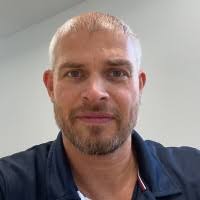 3200+ "Börchers" profiles