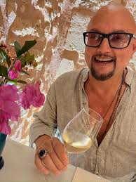 Hey everyone Happy Easter! What going