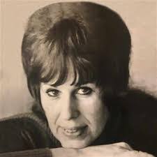 Sandy Rierson's Instagram, Twitter & Facebook