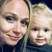 Amber Ewing (@amber.ewing.315) • Facebook, Connect with friends