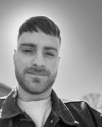 Elias Stephens's Instagram, Twitter & Facebook