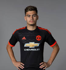 Patches, faces, kits, boots, stadium, pitch, efootball gameplay, fifa mods, sider, all mods. Go For Short Sides And Volume On Top Like Andreas Pereira Manutd Sepak Bola
