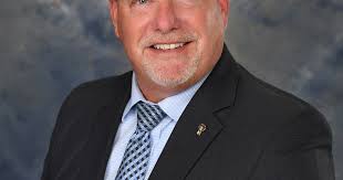 Andy Estock's Instagram, Twitter & Facebook