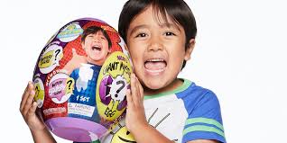 Ryan's world (formerly ryan toysreview) is a children's youtube channel featuring ryan kaji, who is nine years old as of june 2020, along with his mother (loann kaji), father (shion kaji). Ryan Kaji Charismatic 9 Year Old Youtuber Played His Way To A Multi Million Dollar Fortune Updated Capitalism