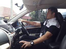Selain belajar secara otodidak, anda pun bisa mengikuti kursus stir di berbagai lembaga, yang telah tersebar di berbagai kota dan salah satunya adalah jakarta. 5 Rekomendasi Tempat Kursus Mengemudi Di Jakarta Panduan Pembeli Mobil123 Com
