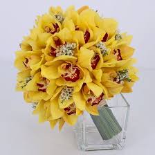 Indian weddings always have a lot of vivacity and exuberance in them. Bridal Bouquets Online Wedding Flowers Delivery Bangalore