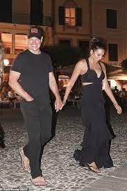 matt damon and his wife luciana barroso get close in portofino stylish street style matt damon cool outfits